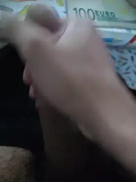 Snapshot of zakimir123 chatting on April 6, 2026, 4:46 am zakimir123 online show from April 6, 2026, 4:46 am