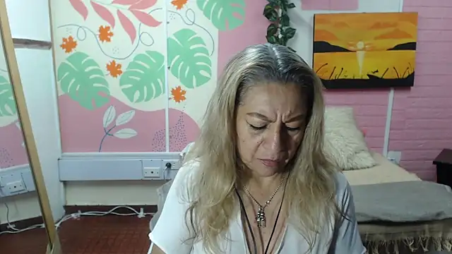 ZAMANTHA online show from March 18, 2025, 9:21 pm