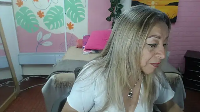 Snapshot of ZAMANTHA chatting on March 3, 2026, 5:09 pm ZAMANTHA online show from March 3, 2026, 5:09 pm