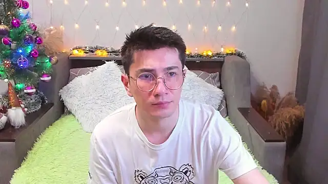 Yumi steve online show from January 5, 2025, 7:39 pm