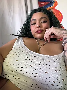 Snapshot of PrincessLauren420 chatting on April 4, 2026, 10:16 pm PrincessLauren420 online show from April 4, 2026, 10:16 pm