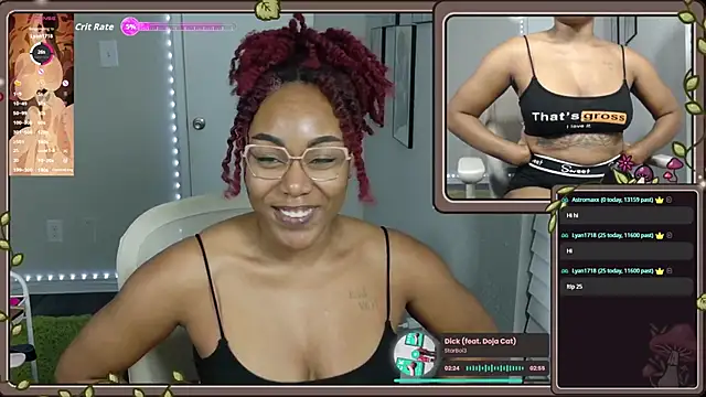 Snapshot of Cheybaaee chatting on September 24, 2025, 1:35 am Cheybaaee online show from September 24, 2025, 1:35 am