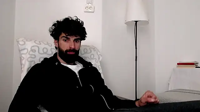 Snapshot of Verycutex chatting on April 11, 2026, 8:51 am Verycutex online show from April 11, 2026, 8:51 am