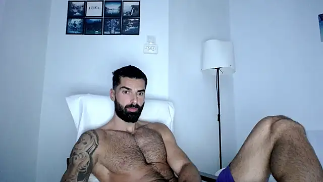 Verycutex online show from September 18, 2025, 5:10 am