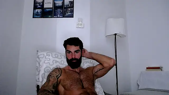 Verycutex online show from October 30, 2025, 6:55 am