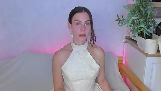 Snapshot of Teresa_Hardly chatting on September 23, 2025, 7:43 pm Teresa Hardly online show from September 23, 2025, 7:43 pm