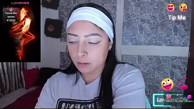 julybravo online show from September 13, 2025, 10:32 pm