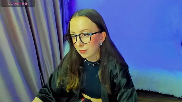 Snapshot of CurlySteph chatting on January 16, 2026, 4:33 pm CurlySteph online show from January 16, 2026, 4:33 pm