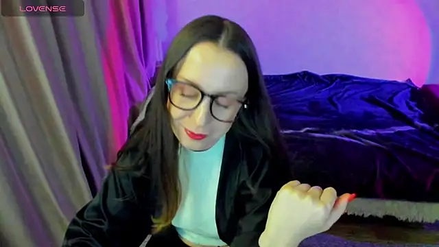 Snapshot of CurlySteph chatting on February 25, 2026, 10:09 pm CurlySteph online show from February 25, 2026, 10:09 pm