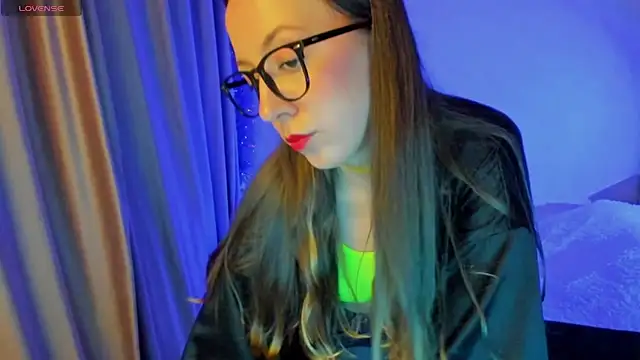 Snapshot of CurlySteph chatting on October 6, 2025, 6:30 pm CurlySteph online show from October 6, 2025, 6:30 pm
