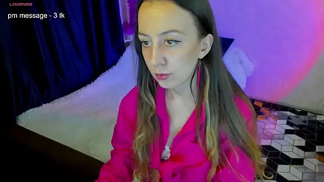 Snapshot of CurlySteph chatting on February 14, 2025, 11:09 pm CurlySteph online show from February 14, 2025, 11:09 pm