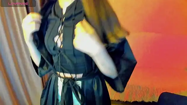 Snapshot of CurlySteph chatting on January 10, 2026, 2:34 pm CurlySteph online show from January 10, 2026, 2:34 pm