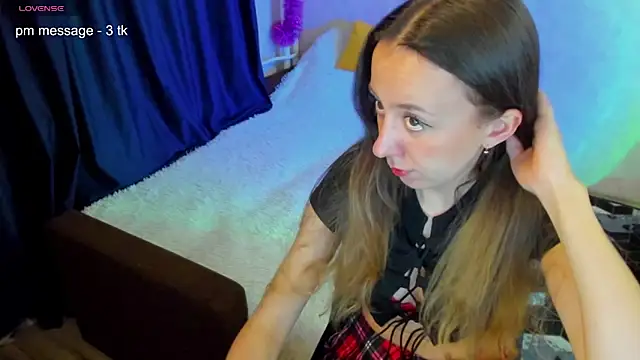 Snapshot of CurlySteph chatting on February 7, 2025, 9:58 pm CurlySteph online show from February 7, 2025, 9:58 pm