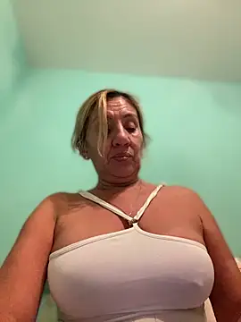 camelia3 online show from November 27, 2025, 11:38 pm