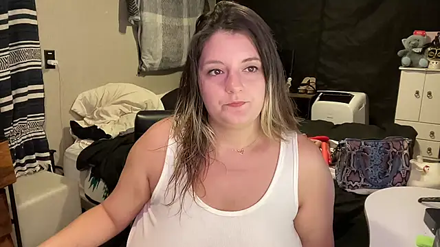 Snapshot of magicsparkles chatting on February 19, 2026, 2:08 am magicsparkles online show from February 19, 2026, 2:08 am