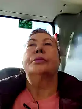 Hottie-Mom online show from September 23, 2025, 9:38 am