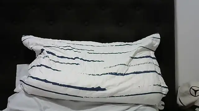 altenori112 online show from November 23, 2025, 12:26 pm