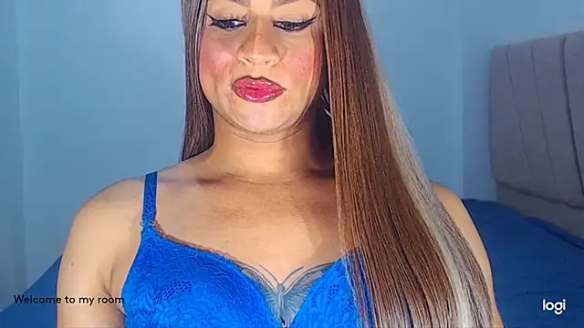 Snapshot of Valenntyna chatting on January 15, 2026, 7:39 pm Valenntyna online show from January 15, 2026, 7:39 pm