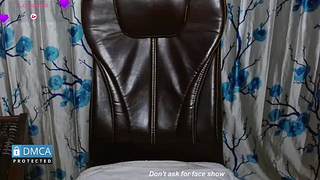 Snapshot of Ria_fun chatting on June 18, 2026, 10:31 am Ria fun online show from June 18, 2026, 10:31 am