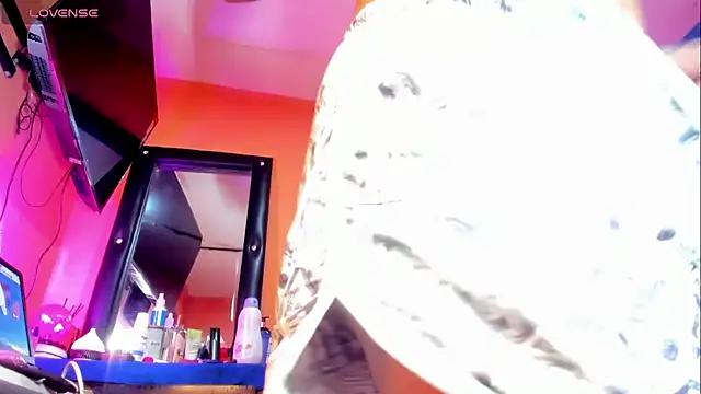 Sammybitchx online show from October 17, 2025, 10:22 pm