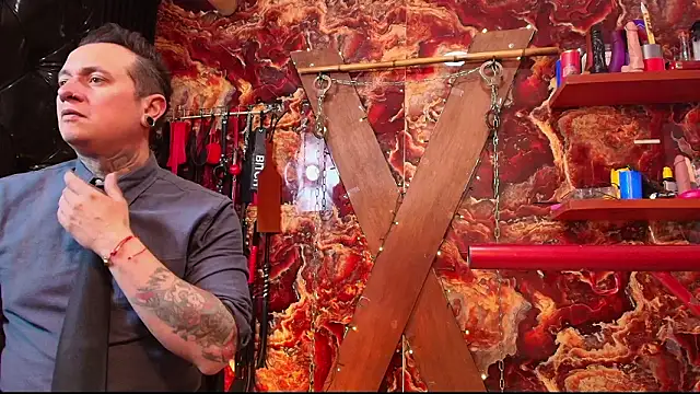 boy n girl online show from February 6, 2026, 6:15 pm