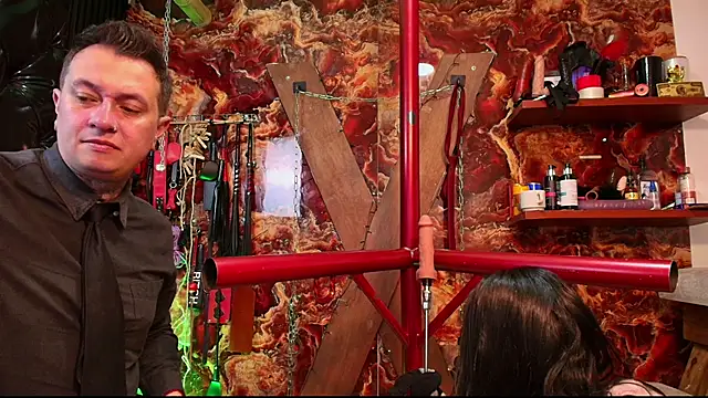 Snapshot of boy_n_girl chatting on April 1, 2026, 9:43 am boy n girl online show from April 1, 2026, 9:43 am