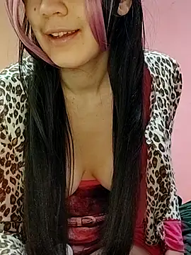 Snapshot of Amaya07 chatting on May 3, 2026, 10:02 pm Amaya07 online show from May 3, 2026, 10:02 pm