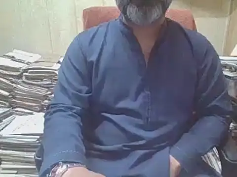 Snapshot of hairymaster95 chatting on November 3, 2025, 4:28 am hairymaster95 online show from November 3, 2025, 4:28 am