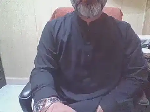 hairymaster95 online show from March 28, 2026, 3:51 am