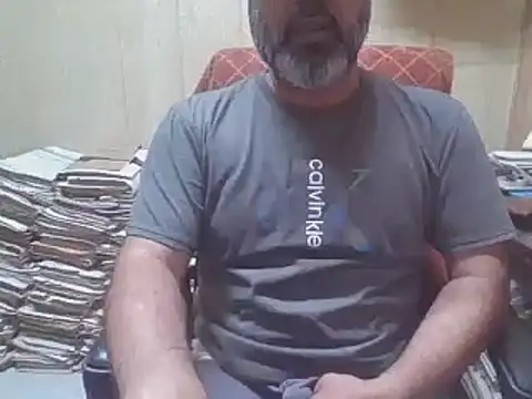 Snapshot of hairymaster95 chatting on October 26, 2025, 7:09 am hairymaster95 online show from October 26, 2025, 7:09 am