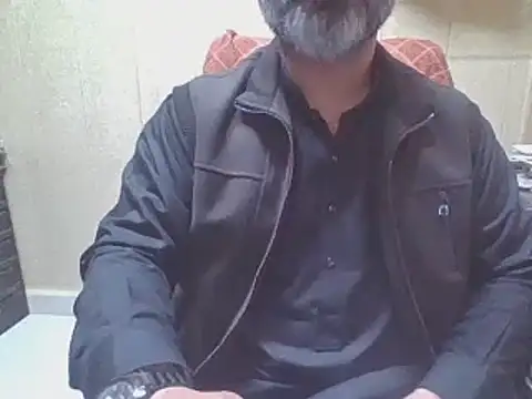 Snapshot of hairymaster95 chatting on January 6, 2026, 4:27 am hairymaster95 online show from January 6, 2026, 4:27 am