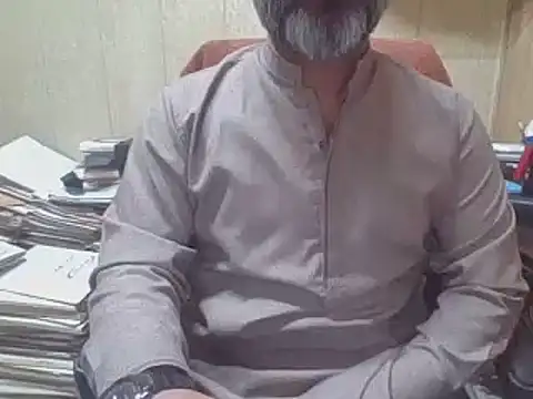 Snapshot of hairymaster95 chatting on November 19, 2025, 4:12 am hairymaster95 online show from November 19, 2025, 4:12 am