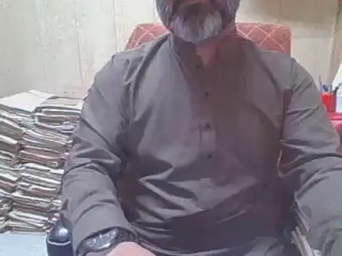 Snapshot of hairymaster95 chatting on October 21, 2025, 3:28 am hairymaster95 online show from October 21, 2025, 3:28 am