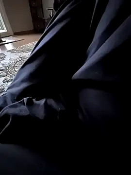 Snapshot of YourPersonall chatting on November 22, 2025, 10:19 pm YourPersonall online show from November 22, 2025, 10:19 pm