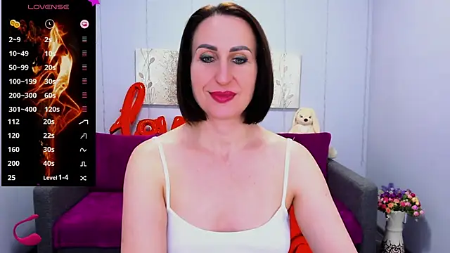 Nia Smithh online show from March 19, 2025, 1:07 pm