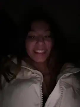  MiaQueen  online show from December 14, 2024, 1:27 am