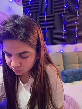 nurse becky online show from December 4, 2025, 11:04 pm