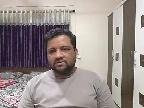 Snapshot of dhruv_love chatting on May 15, 2026, 4:27 pm dhruv love online show from May 15, 2026, 4:27 pm