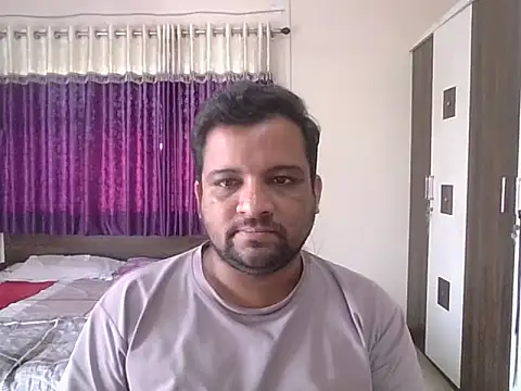 dhruv love online show from February 12, 2026, 4:23 am