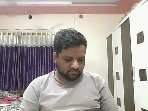 Snapshot of dhruv_love chatting on May 18, 2026, 1:49 pm dhruv love online show from May 18, 2026, 1:49 pm