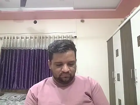 Snapshot of dhruv_love chatting on May 9, 2026, 1:47 pm dhruv love online show from May 9, 2026, 1:47 pm