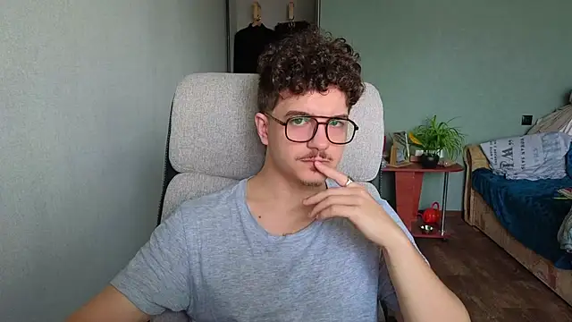 Remy Miles online show from November 14, 2025, 8:51 am