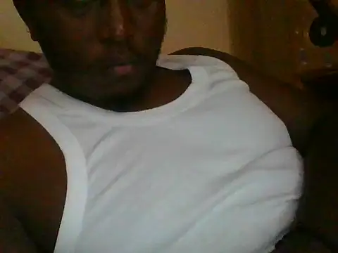 Snapshot of honeyswit chatting on April 18, 2026, 11:56 am honeyswit online show from April 18, 2026, 11:56 am