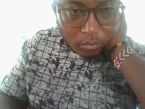 Snapshot of honeyswit chatting on November 20, 2025, 2:51 pm honeyswit online show from November 20, 2025, 2:51 pm