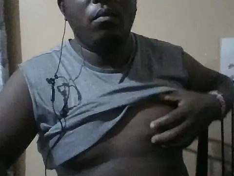 Snapshot of honeyswit chatting on October 27, 2025, 9:38 pm honeyswit online show from October 27, 2025, 9:38 pm