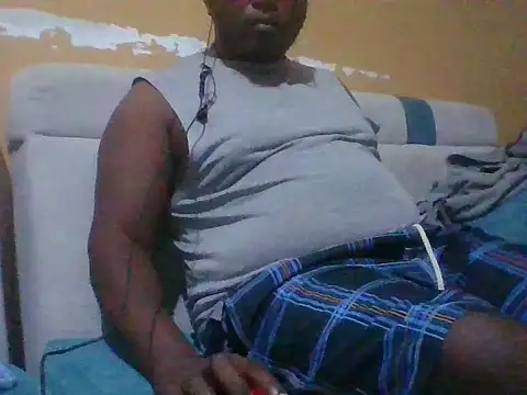 Snapshot of honeyswit chatting on November 3, 2025, 10:35 pm honeyswit online show from November 3, 2025, 10:35 pm