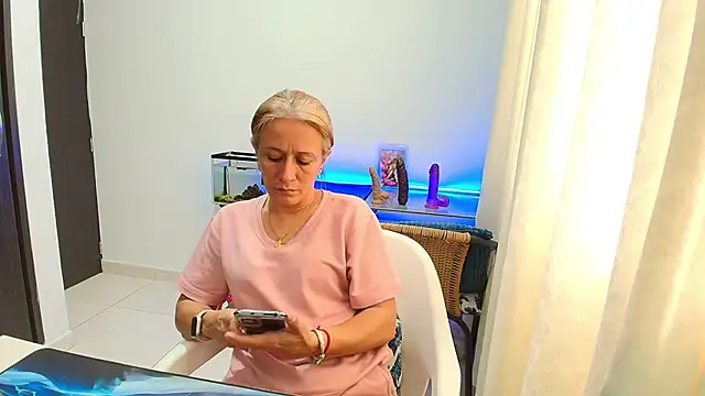 Naty Stone online show from September 29, 2025, 8:36 pm