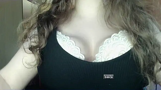 Mrs Dream online show from September 27, 2025, 1:28 pm