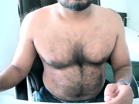 Snapshot of VINU26BLR chatting on November 13, 2025, 11:14 am VINU26BLR online show from November 13, 2025, 11:14 am