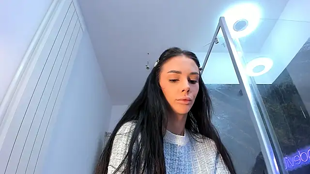 realhotfallingdevil online show from October 13, 2025, 8:49 am